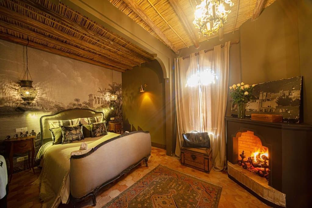 Aux Portes De Marrakech Villa Arts & Deco Avec Piscine Marrakesh Luaran gambar