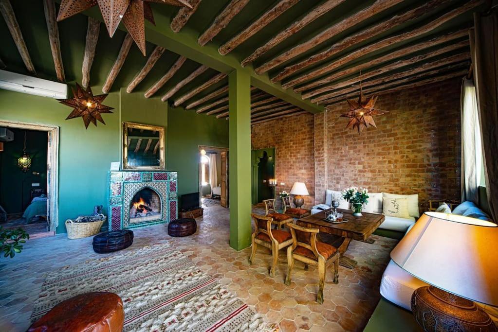 Aux Portes De Marrakech Villa Arts & Deco Avec Piscine Marrakesh Luaran gambar